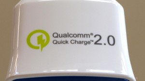 BESTEK Qualcomm 2.0 Quick Charge USB KFZ Schnellladegerät mit 2 USB Ports und 36W Leistung.