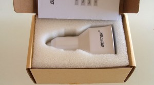 BESTEK Qualcomm 2.0 Quick Charge USB KFZ Schnellladegerät mit 2 USB Ports und 36W Leistung.