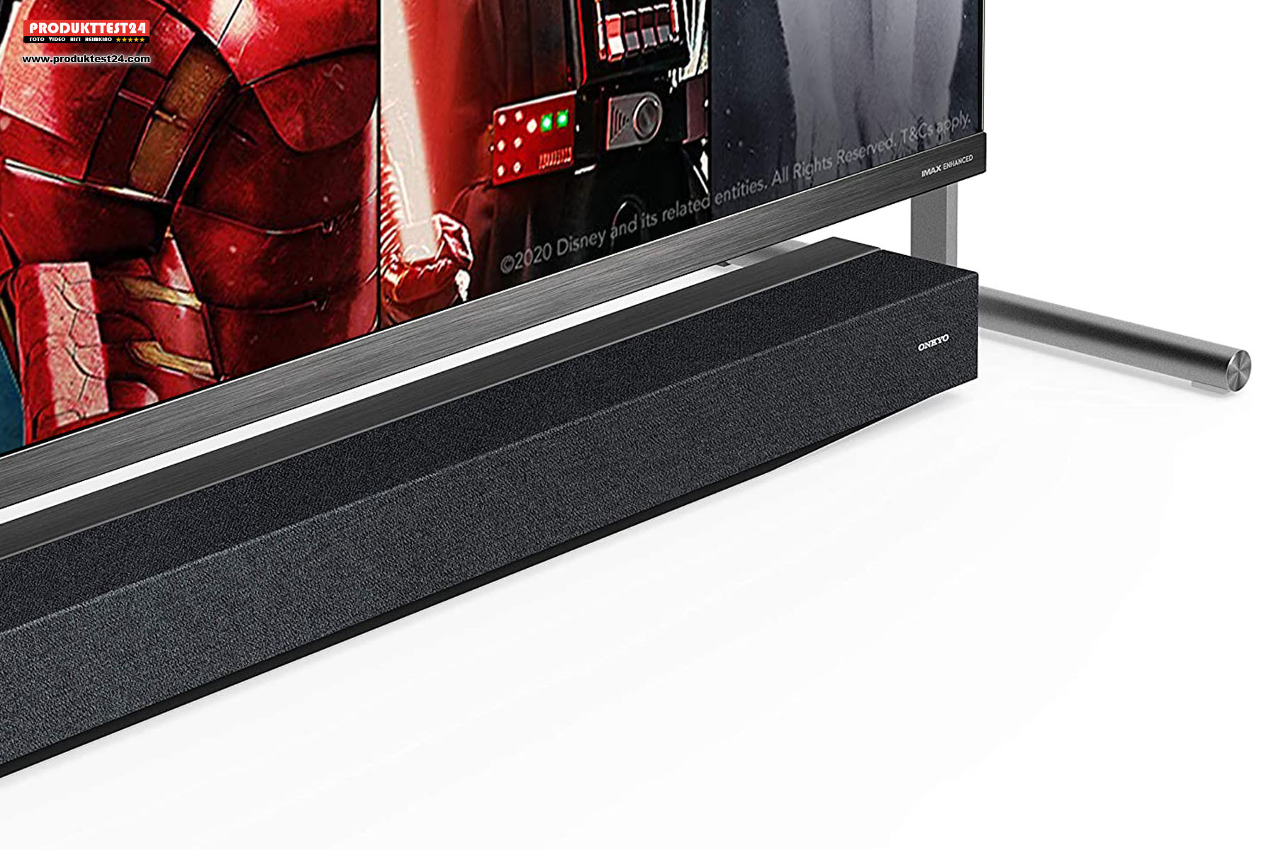 Die ONKYO Soundbar ist inklusive und kann Dolby Atmos.