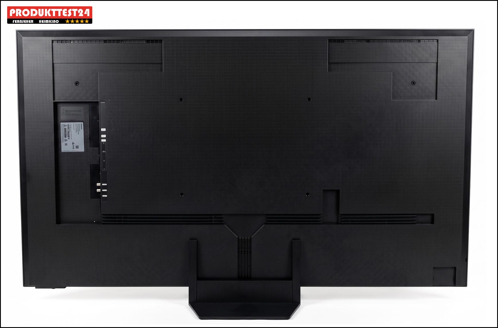 Die Rückseite des Samsung GMR85R95H Micro RGB Fernsehers sieht zwar elegant aus, bekommt man jedoch nur selten zu sehen.